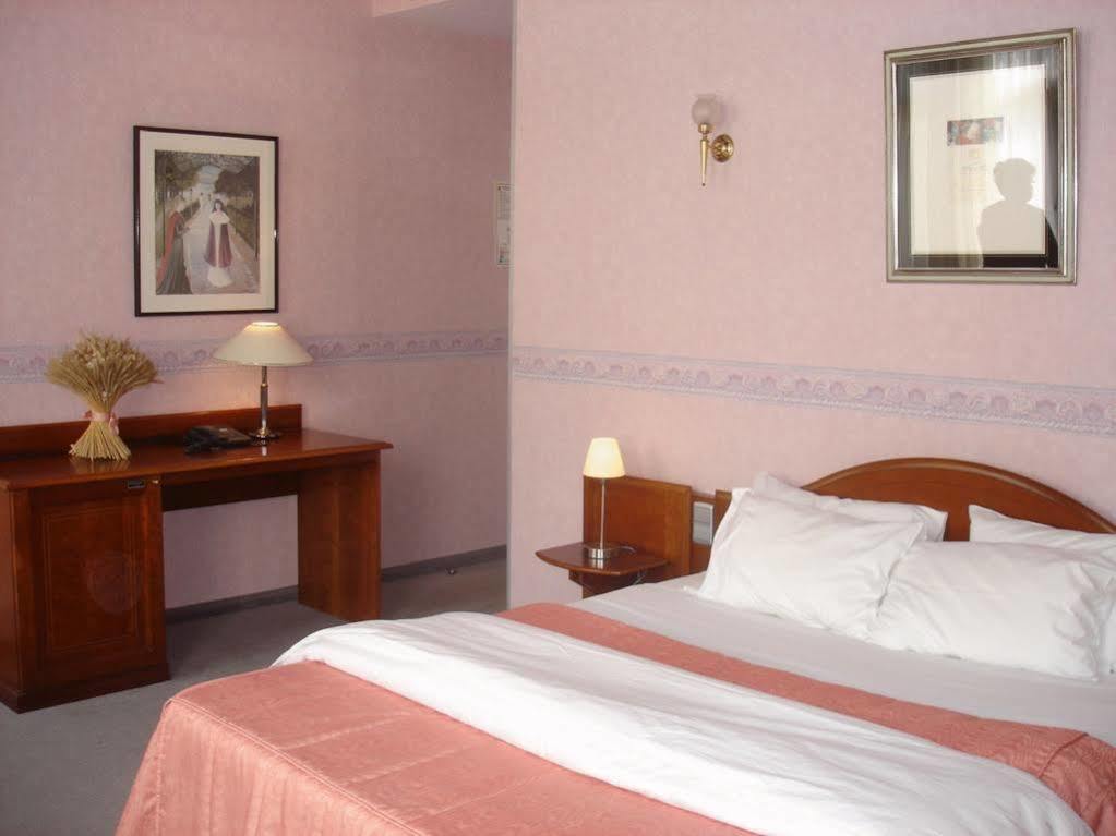 Hotel Croonhof Veurne Buitenkant foto