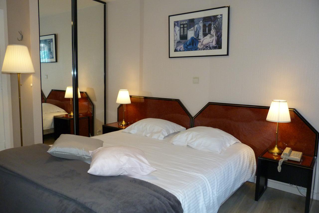Hotel Croonhof Veurne Buitenkant foto